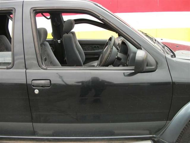 Nissan Pathfinder R50 1996-1999 RF Door Shell