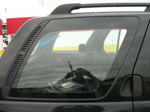Nissan Pathfinder R50 1996-1999 RR Cargo Glass