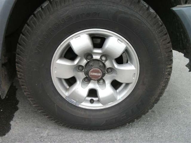 Nissan Pathfinder R50 1996-1999 Mag Road Wheel