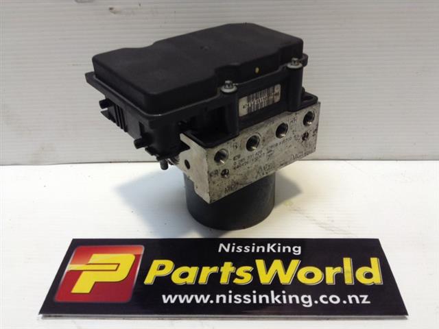 Nissan Primera P12 2001-2004 ABS Pump