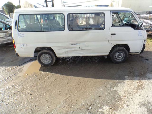 Nissan Caravan Homy E24 4WD 1986-2001