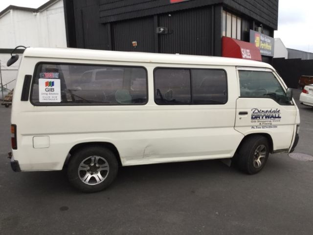 Nissan Caravan Homy E24 1986-2001