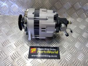 Isuzu Bighorn UBS69 Alternator