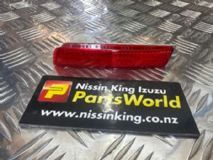 Nissan Bluebird Sylphy B17 2012-2016 LR Bumper Reflector