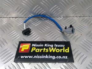 Nissan Dualis J10 02/07-08/09 Boot Tailgate Release Switch