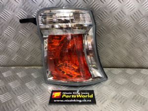 Nissan Caravan Homy E25L 2006-2012 R Corner Light