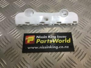 Nissan Navara D23 MNT 4WD 08/2015-2021 LF Bumper Retainer