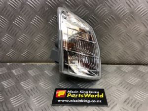 Nissan Xtrail T30 2001-2007 R Corner Light
