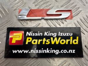 Isuzu D Max TFS85 4WD 2012-12/2015 RF Door Badge