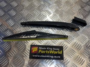 Nissan Juke F15 2012-on Rear Wiper Arm