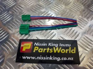 Nissan Bluebird Sylphy G11 2005-2010 Heater Fan Resistor Plug and Wiring