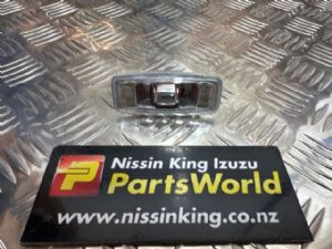 Nissan Bluebird Sylphy G11 2005-2010 Guard repeater light