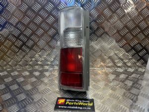 Nissan Caravan Homy E25L 2006-2012 L Tail Light
