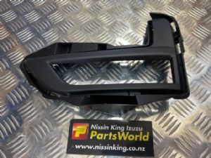 Nissan Xtrail T32 2013-2022 L Spotlight Bezel