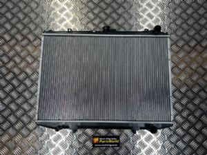 Nissan Navara D21 1987-1991 Radiator