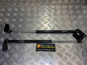 Nissan Caravan Homy E26 2012-2017 Tailgate Struts (Set)