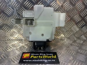 Nissan Pathfinder R52 2013-2021 4WD Tailgate Lock Assembly (Self Opening Type)