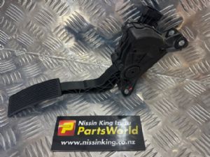 Nissan Navara D23 MNT 08/2015-2021 Throttle Position Sensor
