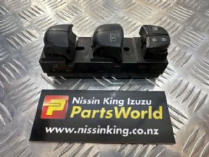 Nissan Leaf ZE0 2011-2016 Window Master Switch