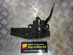 Isuzu D Max TFS40 4WD 2020-2022 Bonnet Catch ( Lock )