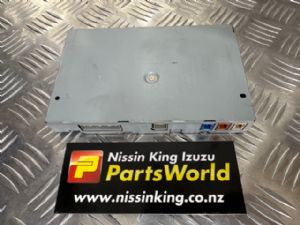 Nissan Pathfinder R52 2013-2021 4WD Navigation Control