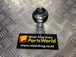 Nissan Navara D23 MNT 08/2015-2021 Gear Knob (OEM)
