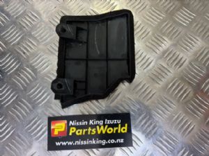 Nissan Navara D23 MNT 08/2015-2021 RH Intercooler Air Guide