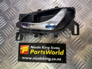 Nissan Navara D23 MNT 08/2015-2021 LF Door Interior Handle