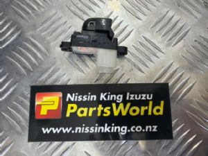 Nissan Navara D23 MNT 08/2015-2021 LF Window Switch