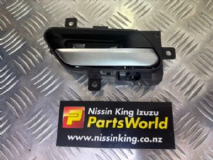 Nissan Qashqai J12 2022-2026 RF Door Interior Handle