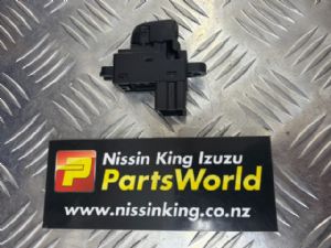 Nissan Pulsar B17 2013-2017 LF Window Switch