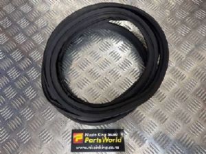 Nissan Pulsar B17 2013-2017 Boot Lid Rubber