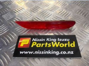 Nissan Xtrail T32 2013-2022 RR Bumper Reflector