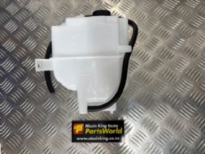 Nissan Maxima A33 1999-2003 Radiator Overflow Bottle