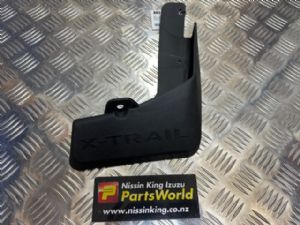 Nissan Xtrail T32 4WD 2013-2022 RR Mudflap