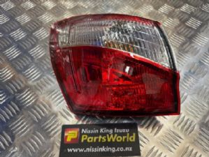 Nissan Qashqai J10 Qashqai Facelift 01/10-2013 L Tail Light