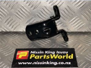 Nissan Navara D40 VSK 4WD 2006-04/2010 RF Door Bottom Hinge