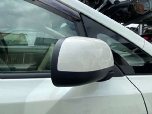 Nissan Leaf ZE0 2011-2016 RF Door Elec Mirror