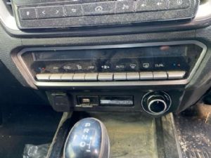 Isuzu D Max TFS40 4WD 2020-2022 Heater Controls