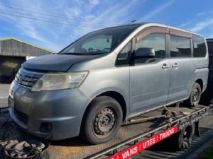 Nissan Serena C25 2005-2010