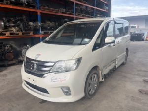 Nissan Serena C26 2010-2014