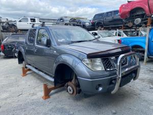 Nissan Navara D40 MNT 4WD 2010-2015