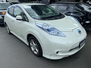 Nissan Leaf ZE0 2011-2016