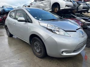 Nissan Leaf ZE0 2011-2016