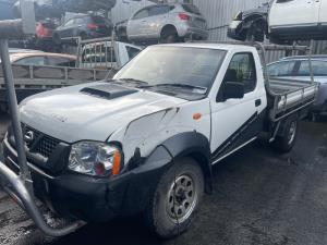 Nissan Navara D22 4WD 2008-2015