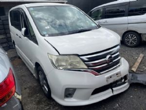 Nissan Serena C26 2010-2014